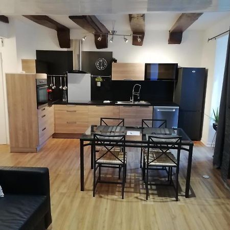 Charmant Appartement Plein Centre Auray Kültér fotó