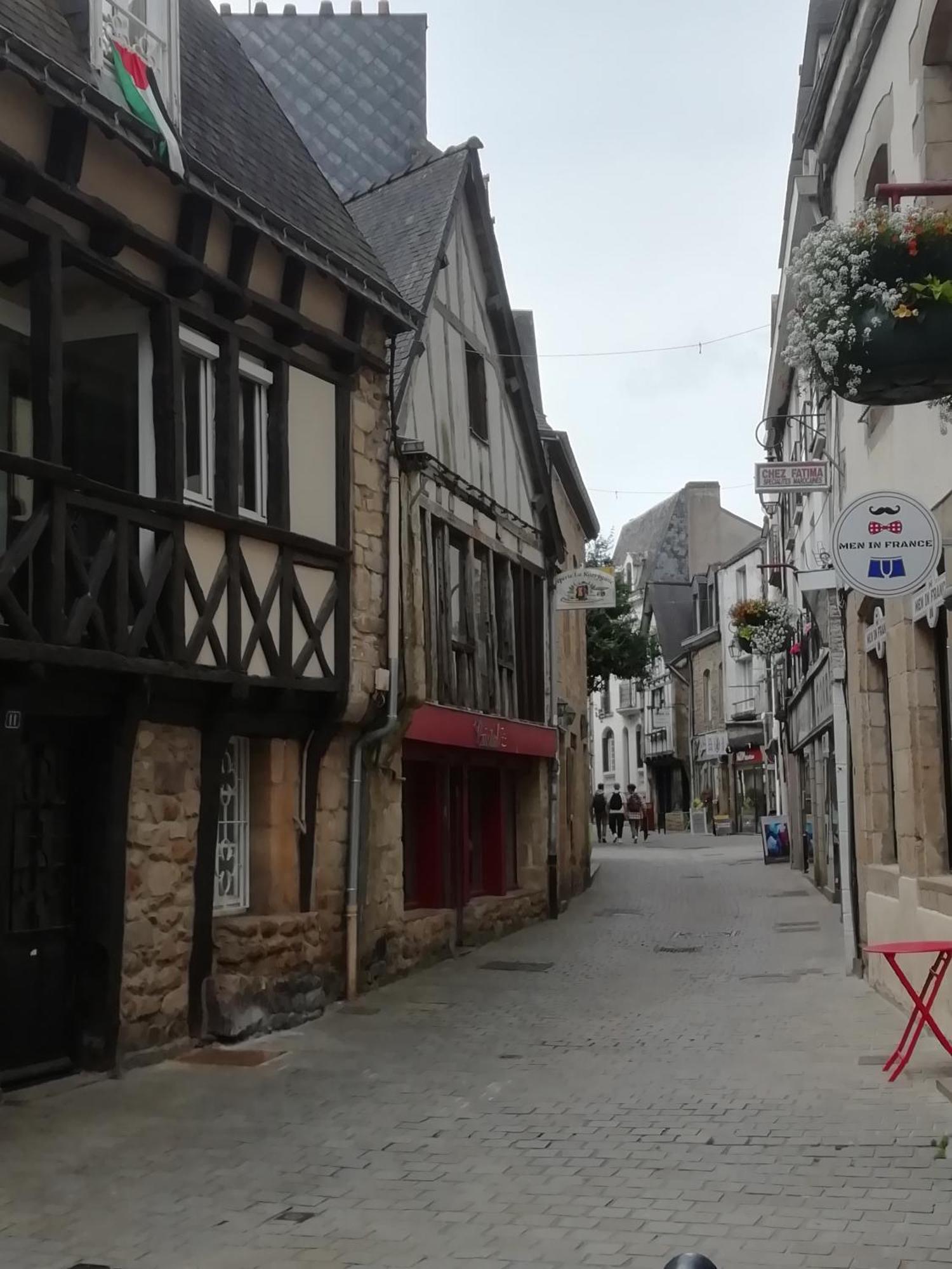 Charmant Appartement Plein Centre Auray Kültér fotó